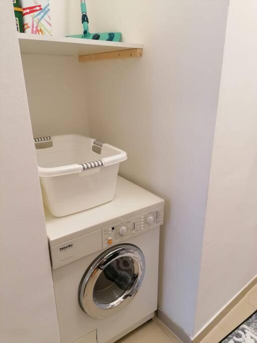 Feine Wohnung Direkt Am Yppen- Und Brunnenmarkt Viena Exterior foto
